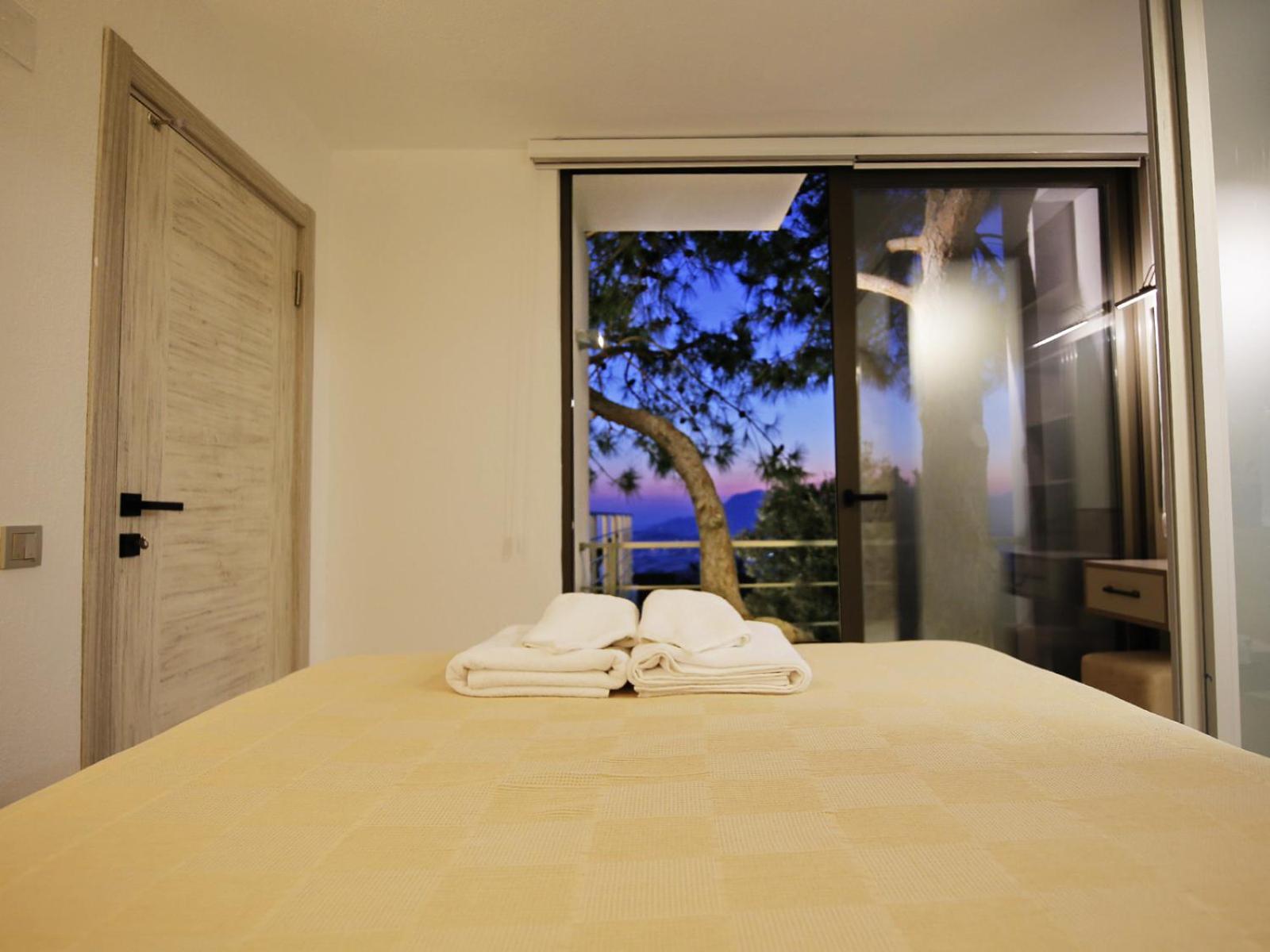 Villa With A Private Heated Pool, Jacuzzi, Overlooking Spectacular Views Of The Sea Kaş Kültér fotó